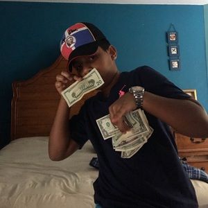 Meet your Posher, Gian-franco